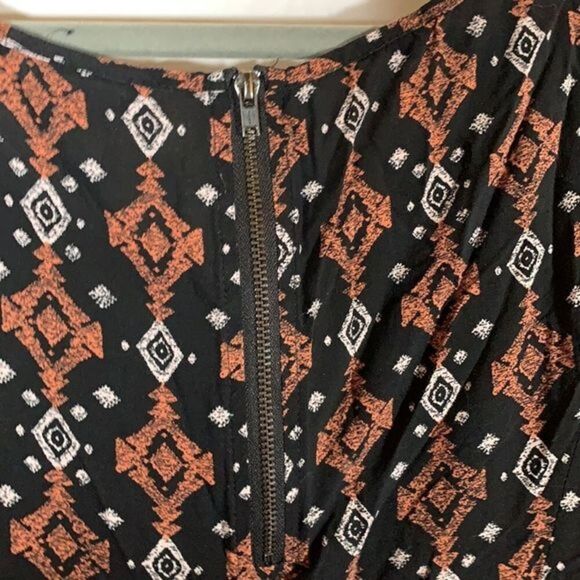 Torrid Black Tribal Style Blouse Shirt - Picture 4 of 4